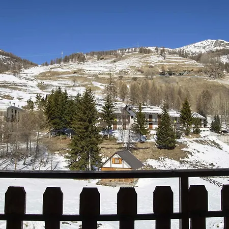 In - Piemont 43498 Сестриере